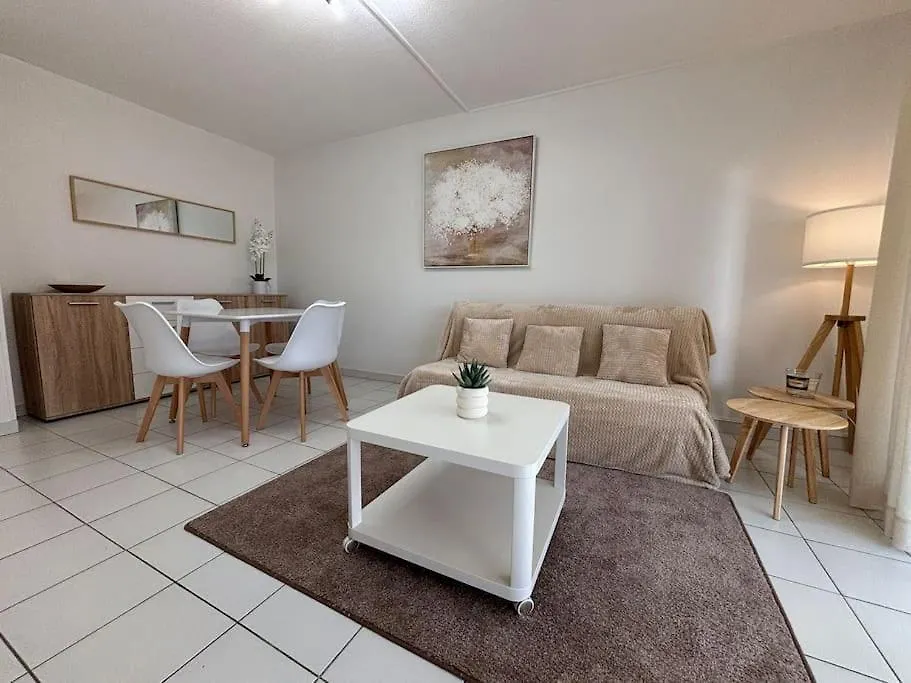 T2 Lumineux 4 Pers, Pisc,Plag 2Min, Park Priv,Wifi Apartment Saint-Raphael