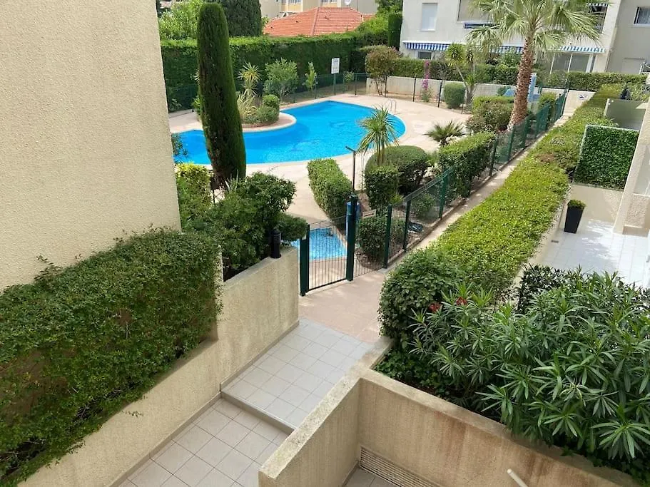 T2 Lumineux 4 Pers, Pisc,Plag 2Min, Park Priv,Wifi location