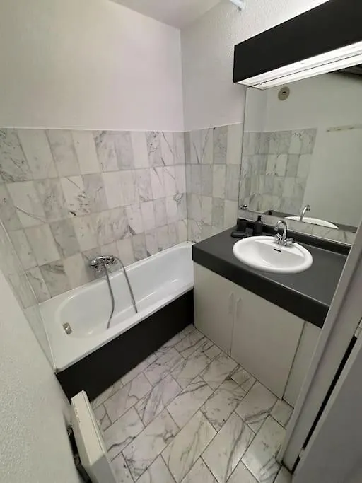 T2 Lumineux 4 Pers, Pisc,Plag 2Min, Park Priv,Wifi Apartment Saint-Raphael  0*, Saint-Raphael (Var) France