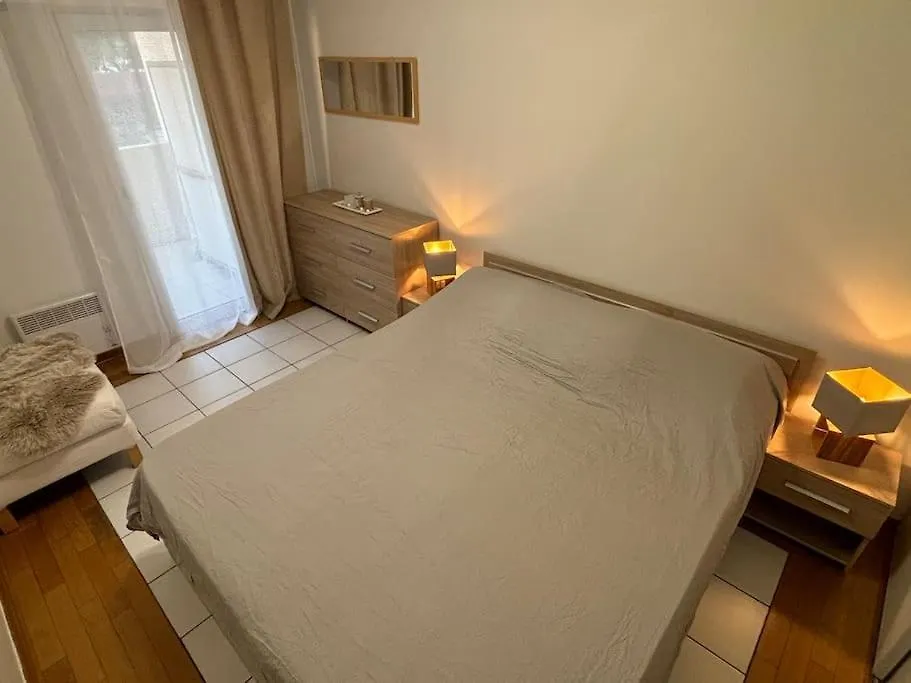 T2 Lumineux 4 Pers, Pisc,Plag 2Min, Park Priv,Wifi Apartment Saint-Raphael  0*, Saint-Raphael (Var) France